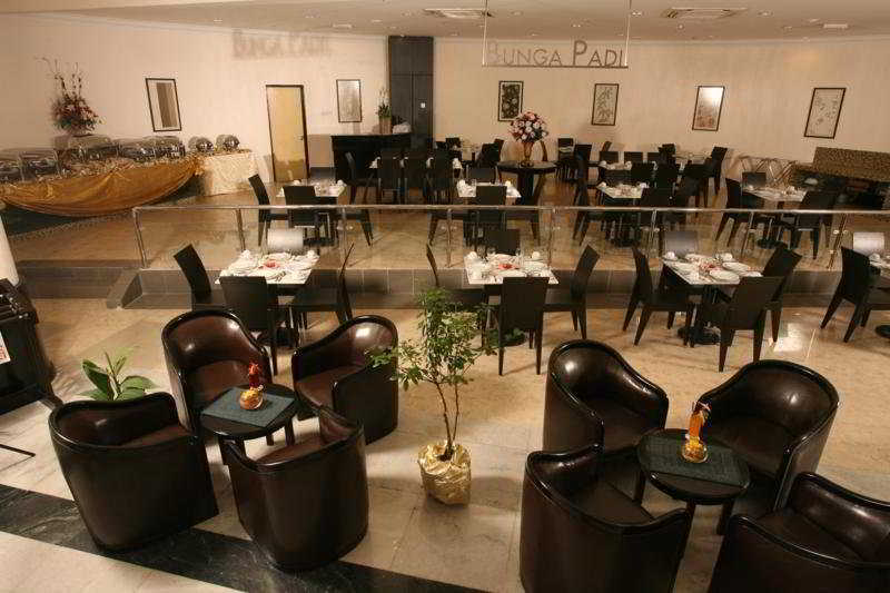 Erya By Suria Johor Bahru Hotel Bagian luar foto