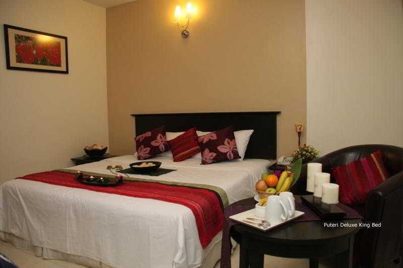 Erya By Suria Johor Bahru Hotel Bagian luar foto