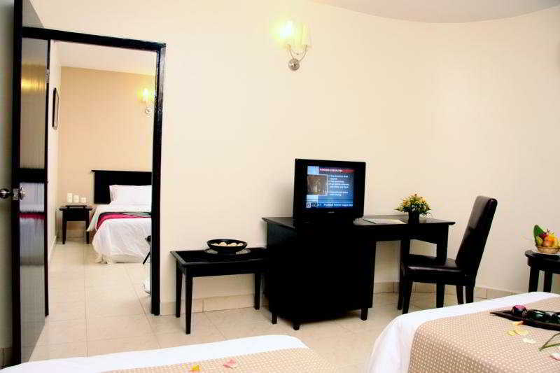 Erya By Suria Johor Bahru Hotel Bagian luar foto