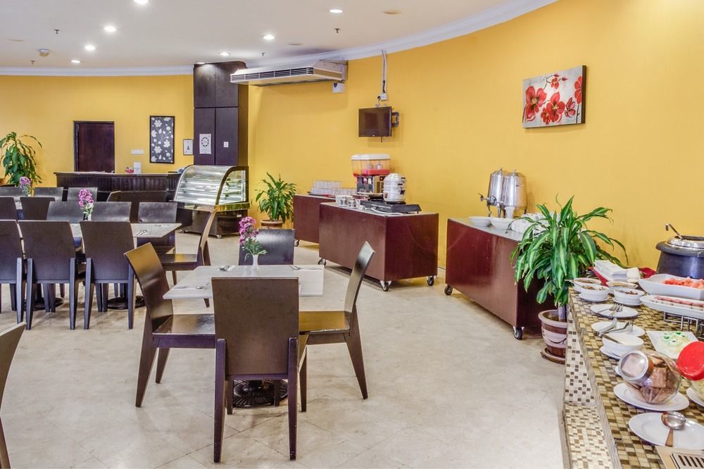 Erya By Suria Johor Bahru Hotel Bagian luar foto