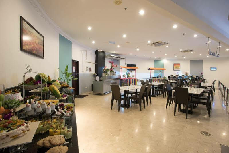 Erya By Suria Johor Bahru Hotel Bagian luar foto